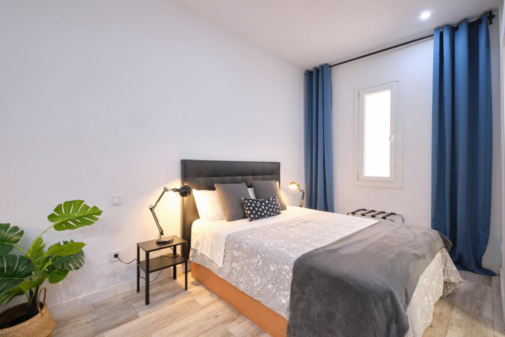 Magnifico Studio Madrid Luaran gambar